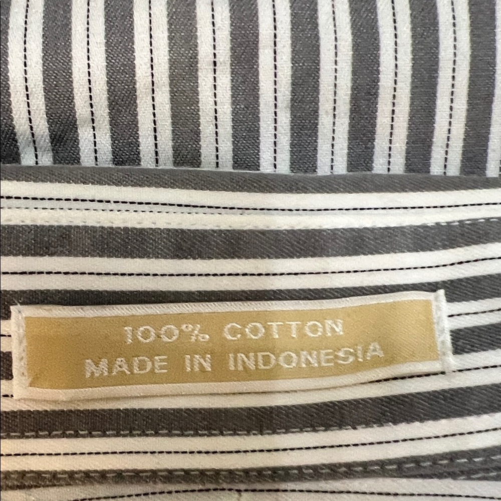 MICHAEL Michael Kors Striped Dress Shirt Size 151/2 32/33 100%Cotton Regular Fit - Picture 9 of 10